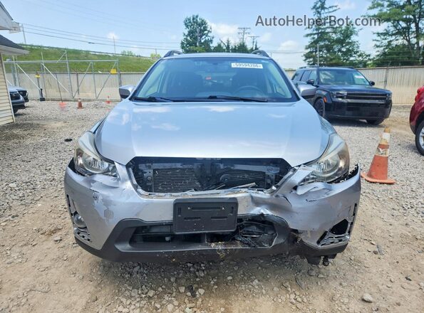 JF2GPADCXHH231281 2017 SUBARU CROSSTREK Silver Front view