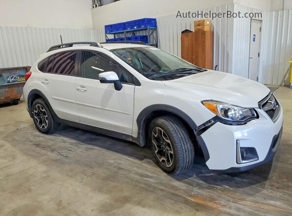 JF2GPAKC4GH228412 2016 SUBARU CROSSTREK White Передня права чверть