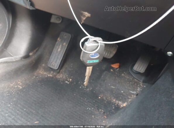 JF2GPAKC5H8208459 2017 SUBARU CROSSTREK White Widok deski rozdzielczej