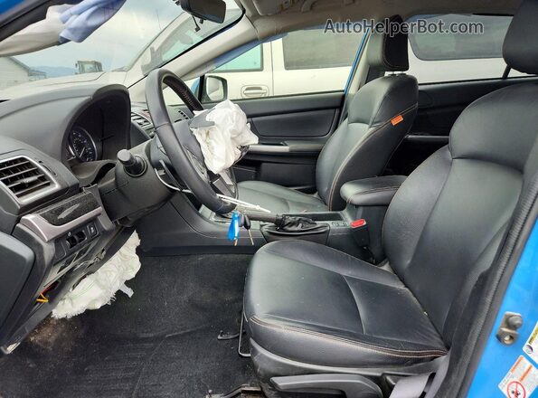 JF2GPAKCXH8213124 2017 SUBARU CROSSTREK Blue Vista interior delantera