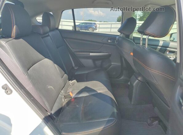 JF2GPAKCXH8216055 2017 SUBARU CROSSTREK Белый Вид задней части салона