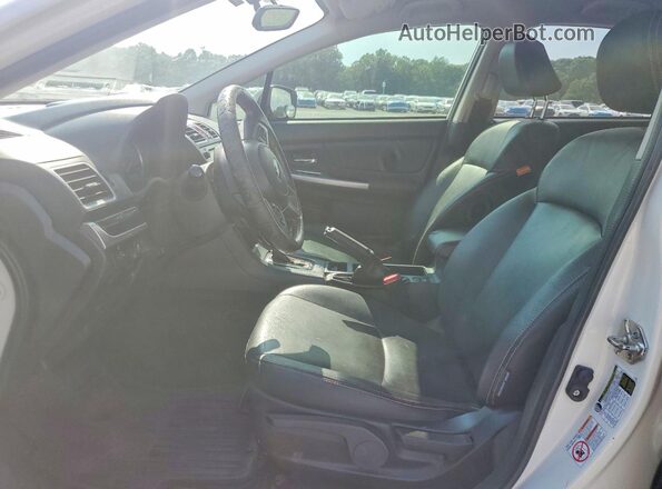 JF2GPAKCXH8216055 2017 SUBARU CROSSTREK Белый Вид салона спереди