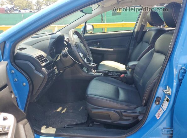 JF2GPAKCXHH259343 2017 SUBARU CROSSTREK Blue Widok wnętrza z przodu