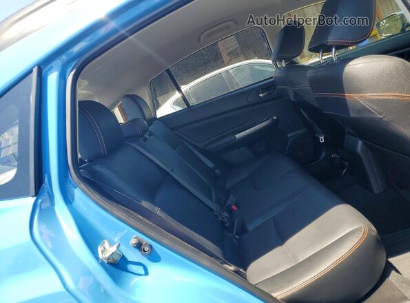 JF2GPAKCXHH259343 2017 SUBARU CROSSTREK Blue Widok wnętrza z tyłu