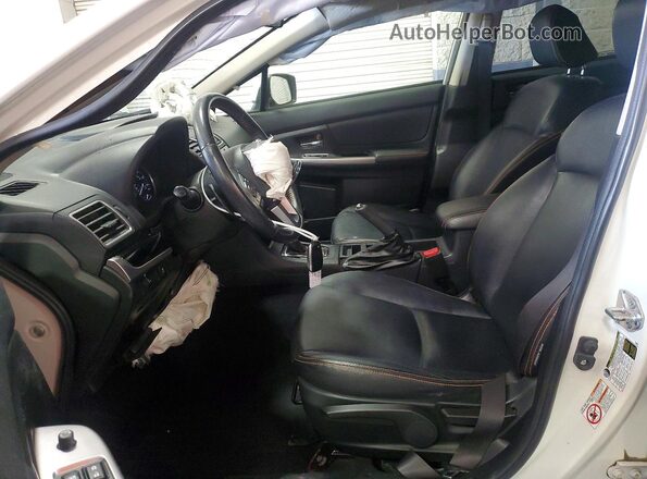 JF2GPALC1GH264752 2016 SUBARU CROSSTREK White Вид салону спереду