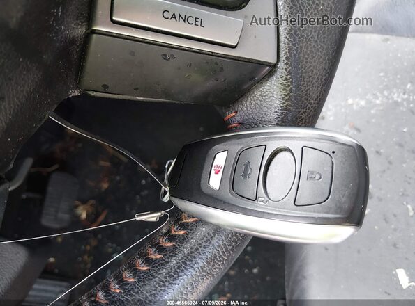 JF2GPALC2H8217246 2017 SUBARU CROSSTREK Silver წინა პანელის ხედი