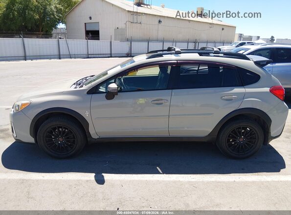 JF2GPANC2GH294422 2016 SUBARU CROSSTREK Gold Vista interior de 360 grados