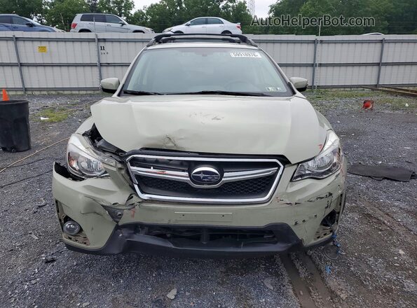 JF2GPANC5HH273436 2017 SUBARU CROSSTREK Beige Front view