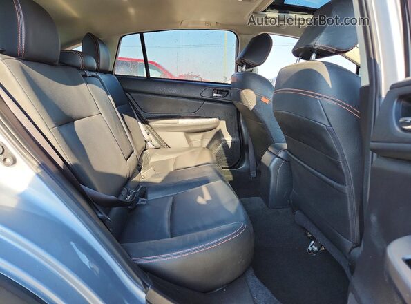 JF2GPBLC3GH260417 2016 SUBARU CROSSTREK Silver Widok wnętrza z tyłu