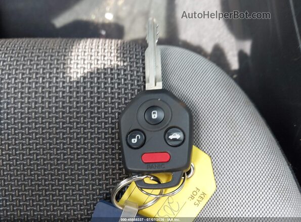 JF2GTAAC0KH205022 2019 SUBARU CROSSTREK White Առջևի վահանակի տեսք