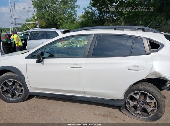 JF2GTAAC0KH205022 2019 SUBARU CROSSTREK White Սալոնի 360 աստիճան տեսք