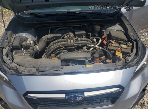 JF2GTAAC3JH349095 2018 SUBARU CROSSTREK Silver Widok wnętrza z tyłu