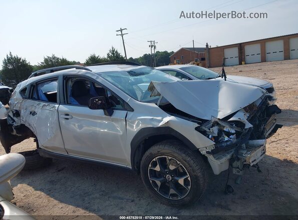 JF2GTAAC4JH317157 2018 SUBARU CROSSTREK White Vista interior trasera