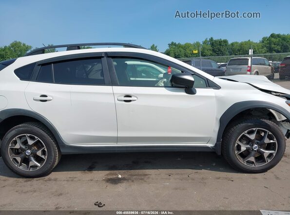 JF2GTAACXJ8261290 2018 SUBARU CROSSTREK Белый Вид задней части салона
