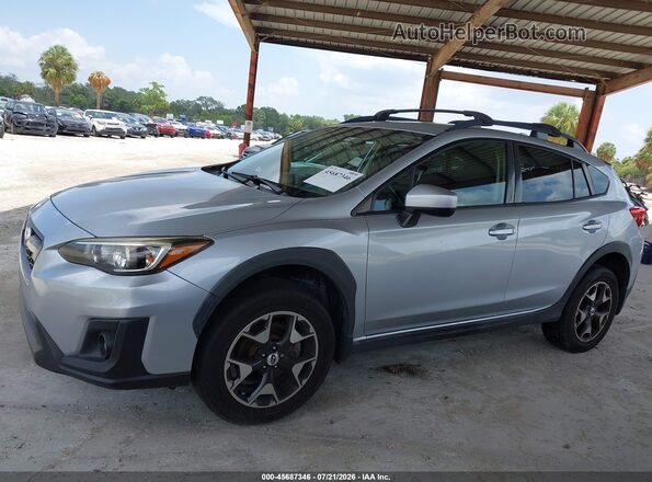 JF2GTABC0JH213313 2018 SUBARU CROSSTREK Silver Vista interior de 360 grados