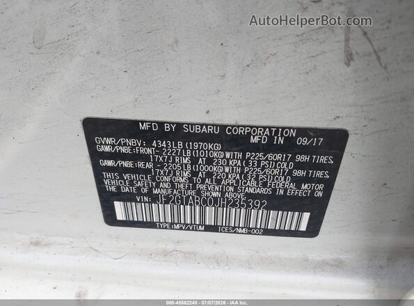 JF2GTABC0JH235392 2018 SUBARU CROSSTREK White Widok komory silnika
