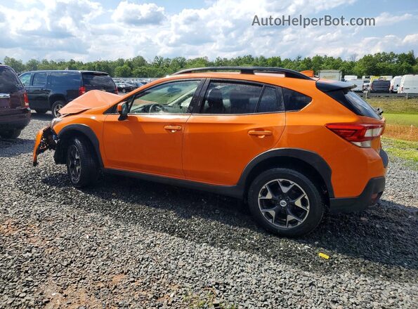 JF2GTABC0JH258073 2018 SUBARU CROSSTREK Orange Trasero izquierdo