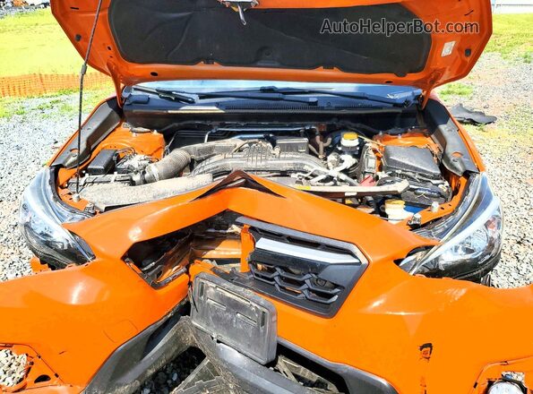 JF2GTABC0JH258073 2018 SUBARU CROSSTREK Orange Vista del compartimento del motor