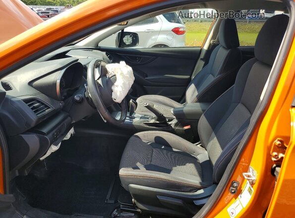 JF2GTABC0JH258073 2018 SUBARU CROSSTREK Orange Vista interior delantera