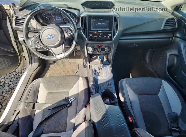JF2GTABC3JH240280 2018 SUBARU CROSSTREK White Dashboard view