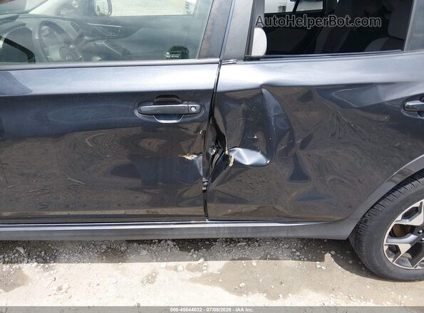 JF2GTABC3JH289088 2018 SUBARU CROSSTREK Pewter Вид спереди