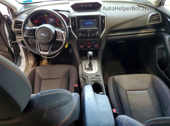 JF2GTABC4JH251885 2018 SUBARU CROSSTREK Серый Вид панели приборов
