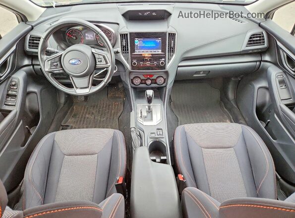 JF2GTABC4JH260800 2018 SUBARU CROSSTREK Серебряный Вид панели приборов