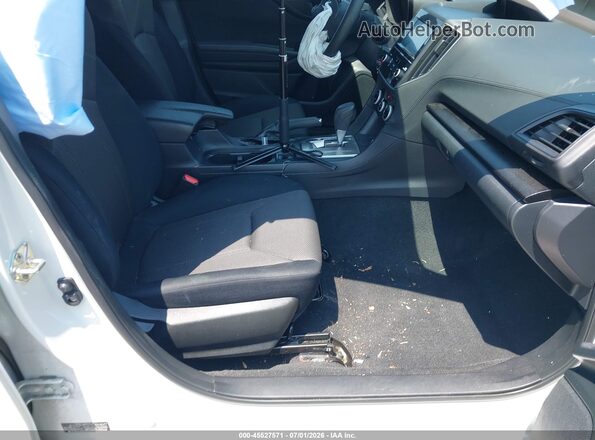 JF2GTABC4NH202692 2022 SUBARU CROSSTREK White Front interior view