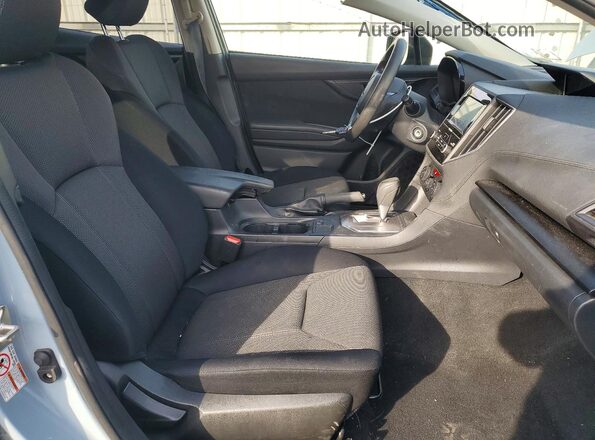 JF2GTABC5KH397133 2019 SUBARU CROSSTREK Синий Вид салона спереди