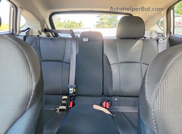 JF2GTABC5M8671594 2021 SUBARU CROSSTREK White Rear seats view