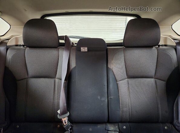JF2GTABC5N8285923 2022 SUBARU CROSSTREK White Вид задніх сидінь