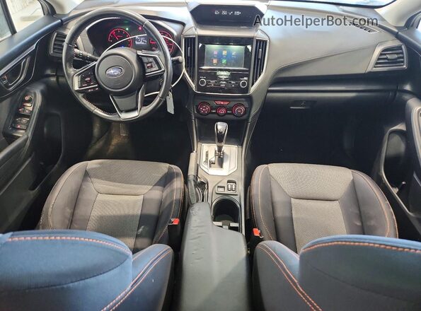 JF2GTABC6JH302867 2018 SUBARU CROSSTREK Gray Dashboard view