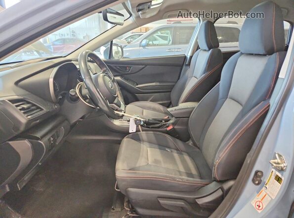 JF2GTABC6JH302867 2018 SUBARU CROSSTREK Gray Front interior view