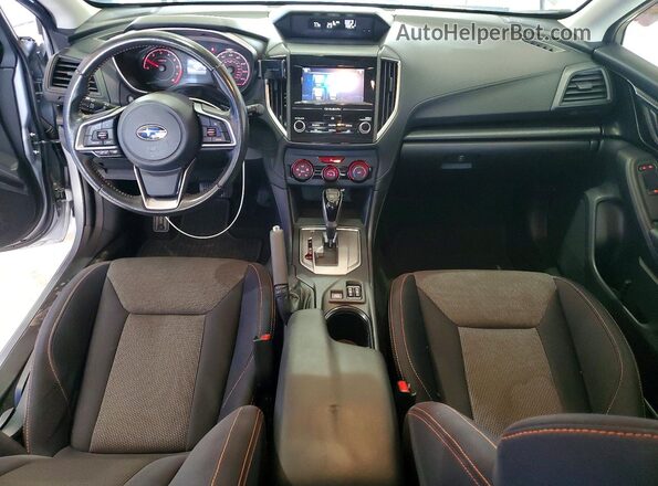 JF2GTABC9JH215612 2018 SUBARU CROSSTREK Silver Dashboard view