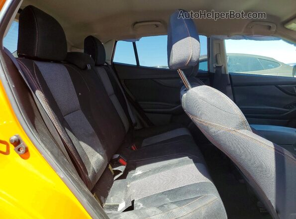JF2GTACC3K8333400 2019 SUBARU CROSSTREK Orange Вид задньої частини салону