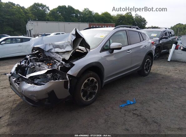 JF2GTACC3M9229387 2021 SUBARU CROSSTREK Silver Առջևի ձախ երեք քառորդ տեսարան