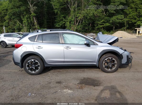 JF2GTACC3M9229387 2021 SUBARU CROSSTREK Silver Սալոնի 360 աստիճան տեսք