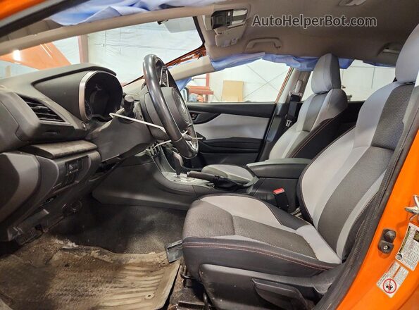 JF2GTACC6K8341099 2019 SUBARU CROSSTREK Orange Vista interior delantera