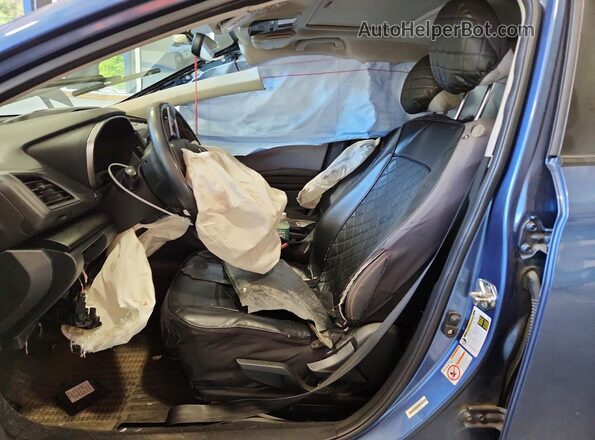 JF2GTACC7JH315352 2018 SUBARU CROSSTREK Blue Widok wnętrza z przodu