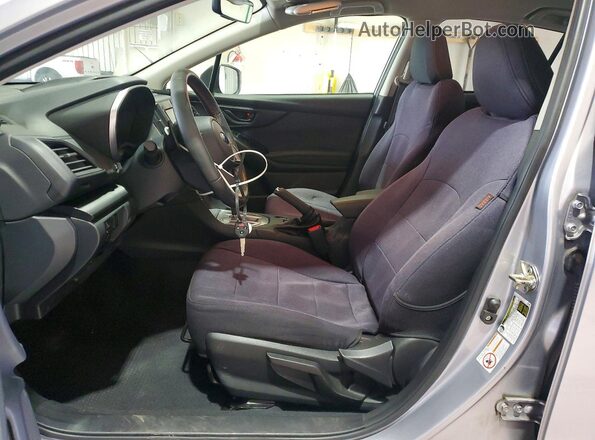 JF2GTACC8K8348135 2019 SUBARU CROSSTREK Silver Vista interior delantera
