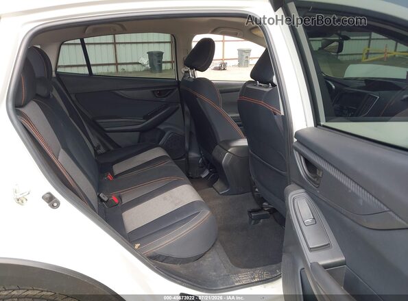 JF2GTACC8N9218709 2022 SUBARU CROSSTREK White Vista de la etiqueta del VIN