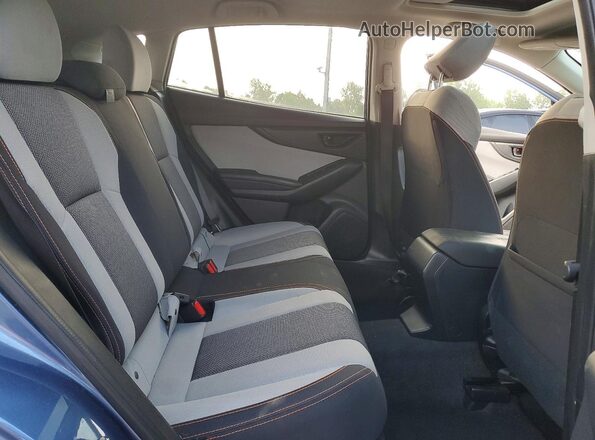 JF2GTACC9JH253470 2018 SUBARU CROSSTREK Blue უკანა სალონის ხედი
