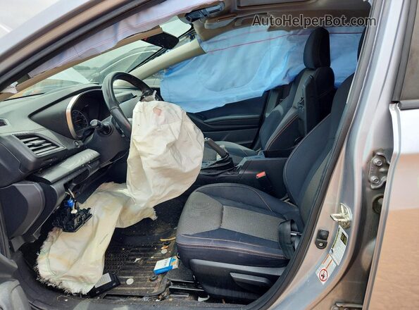 JF2GTADC3KH244358 2019 SUBARU CROSSTREK Silver Vista interior delantera