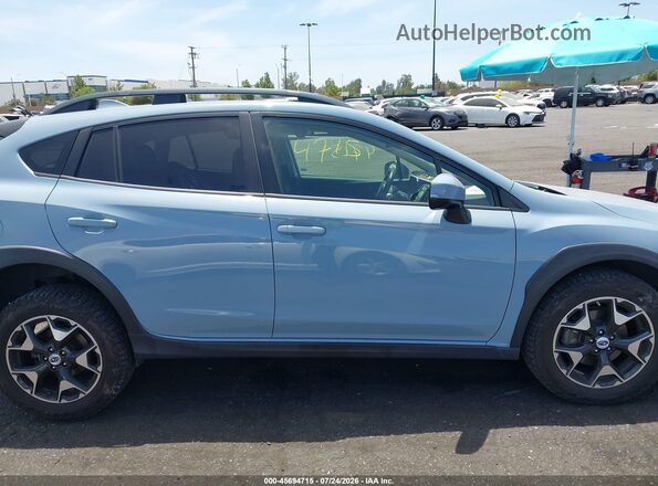 JF2GTADC4JH313749 2018 SUBARU CROSSTREK Light Blue Vista interior de 360 grados