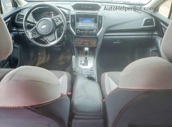 JF2GTADC6J8257376 2018 SUBARU CROSSTREK Белый Вид панели приборов