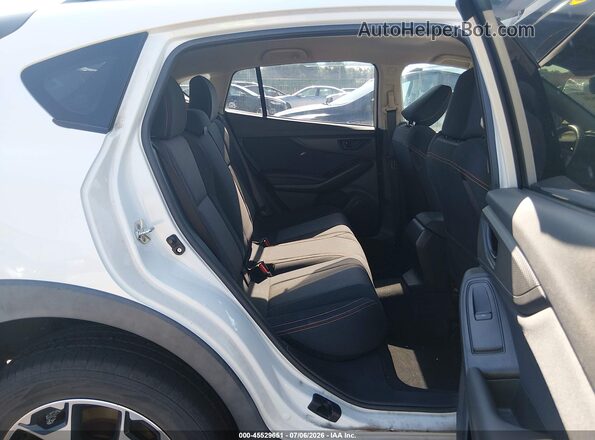 JF2GTADC6JH252081 2018 SUBARU CROSSTREK White VIN sticker view