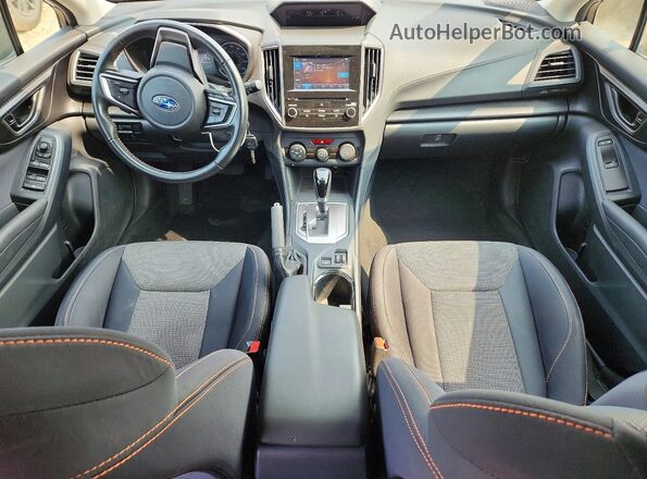 JF2GTADC7KH327999 2019 SUBARU CROSSTREK Silver Առջևի վահանակի տեսք