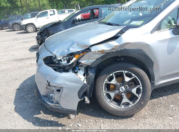 JF2GTADC8JH222015 2018 SUBARU CROSSTREK Silver 