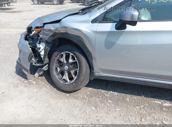 JF2GTADC8JH222015 2018 SUBARU CROSSTREK Silver 