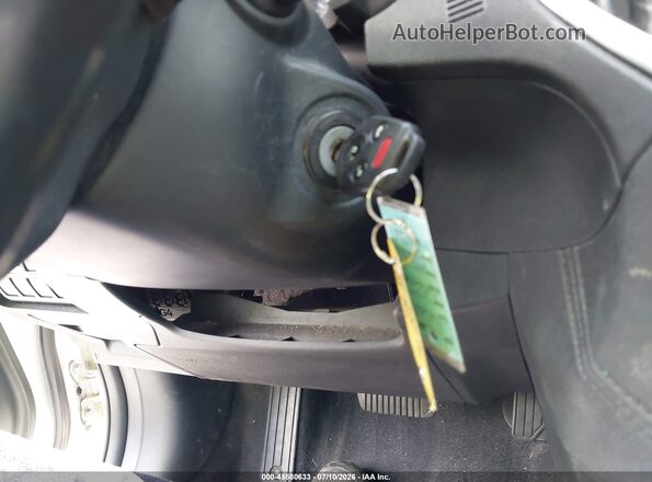 JF2GTADC8JH250834 2018 SUBARU CROSSTREK White Առջևի վահանակի տեսք